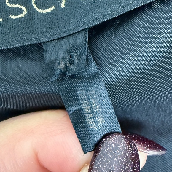 Escada Vintage Black Cocktail Dress w/ White Ruffle Collar 40 - Designer, V-Neck - Picture 13 of 16